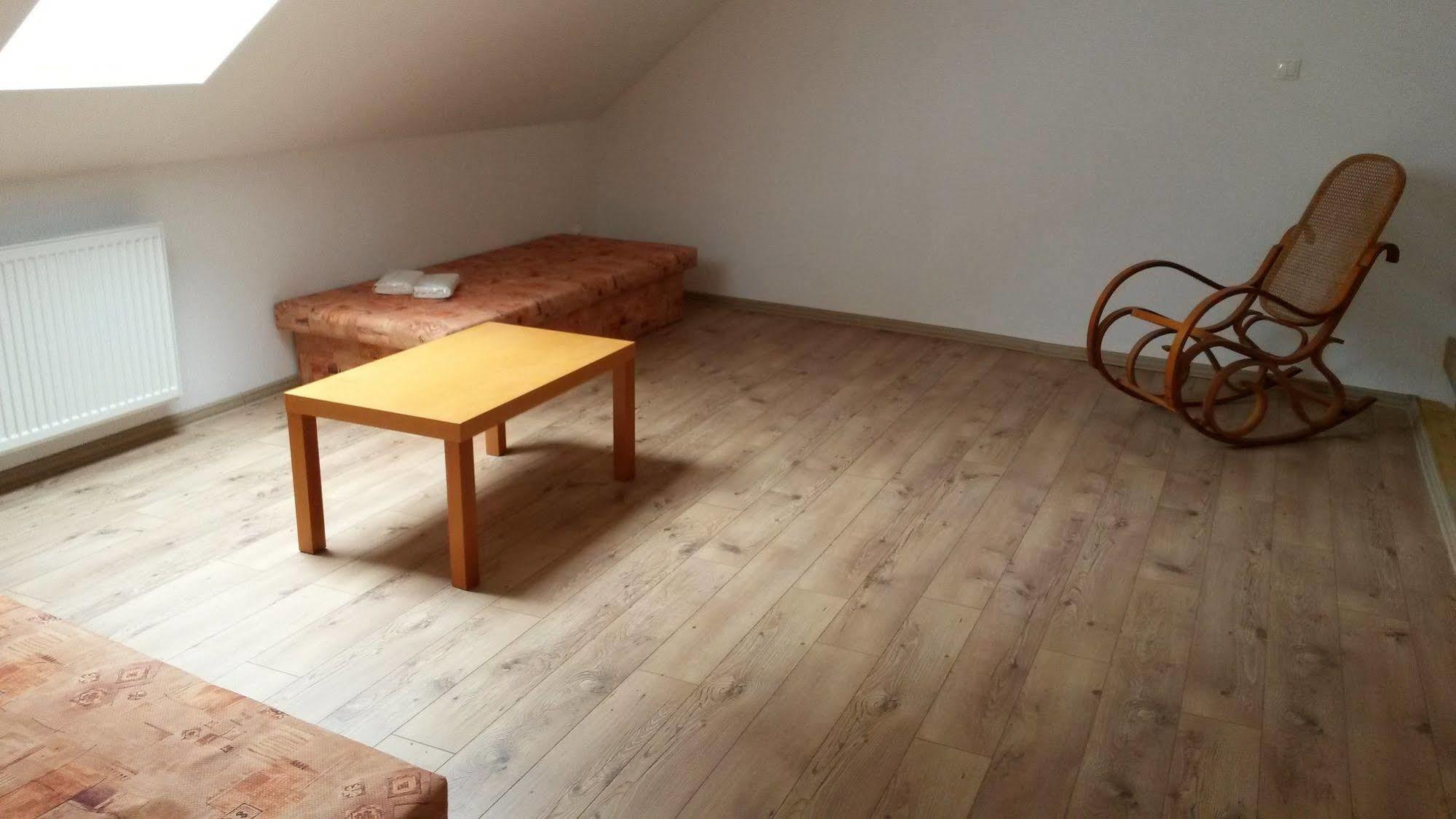 Attic Parkview Apartment Piest'any Luaran gambar